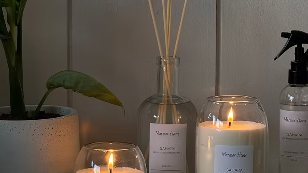 המדריך המלא: איך לבחור פמוטים ליצירת אווירה חגיגית ובית מעוצב