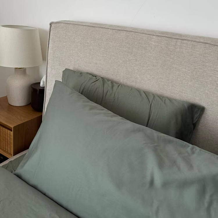 ציפית ארוכה מכותנה מצרית צפיפות 500. כותנה מצרית נחשבת לאחת מסוגי הכותנה המשובחים בעולם, מעניקה רכות ונעימות והופכת את חוויית השינה למפנקת במיוחד.