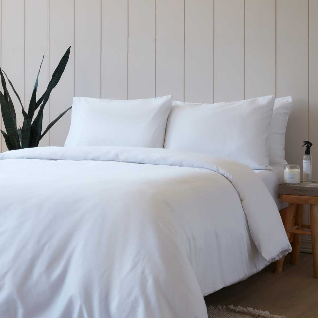 מצעי כותנה מצרית בצפיפות 500, עשויים מסיבים דקים וחזקים עם כ-500 חוטים בכל אינץ', מה שהופך אותם לאיכותיים ועמידים לשנים רבות!