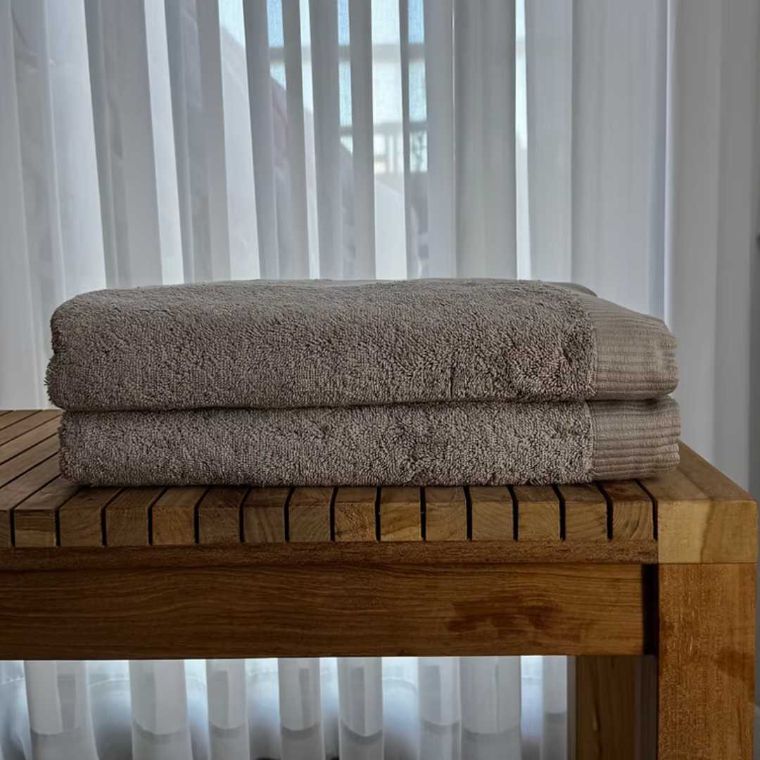 איך לשמור על מגבות רכות ונעימות לאורך זמן – המדריך של מרמור האוס