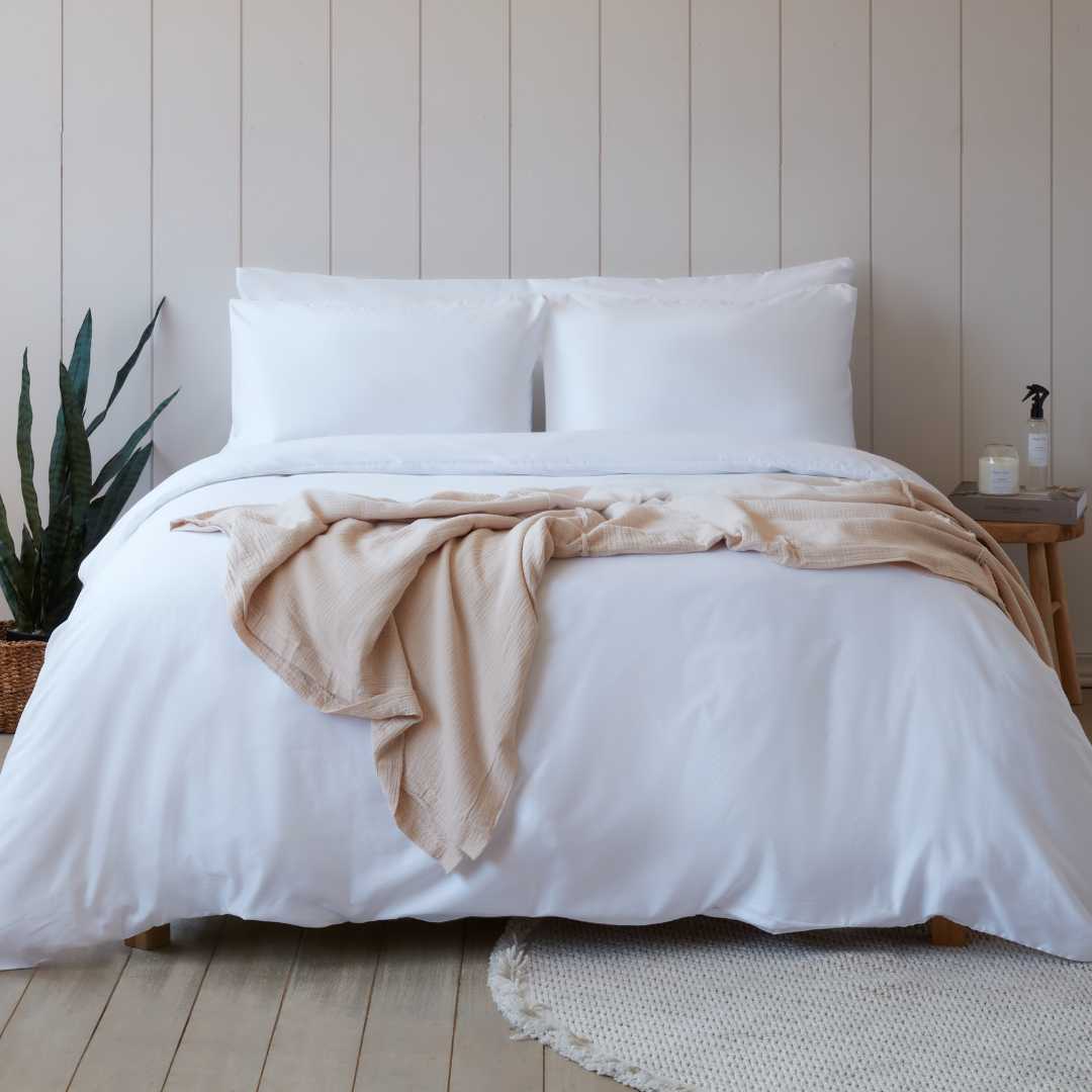 מצעי כותנה מצרית בצפיפות 500, עשויים מסיבים דקים וחזקים עם כ-500 חוטים בכל אינץ', מה שהופך אותם לאיכותיים ועמידים לשנים רבות!