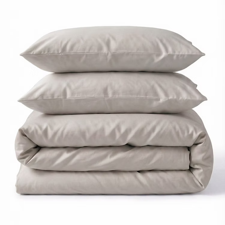 מצעי כותנה מצרית צפיפות 500, עשויים מסיבים דקים וחזקים עם כ-500 חוטים בכל אינץ', מה שהופך אותם לאיכותיים ועמידים לשנים רבות!